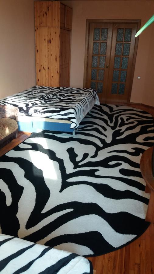 Apartment On Nepokorennyh Blvd Могильов Екстериор снимка